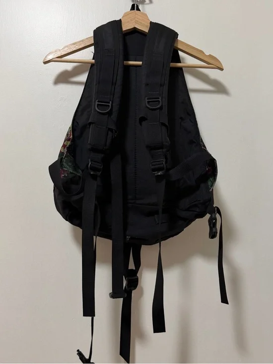 Sold - Picture 3 of 12